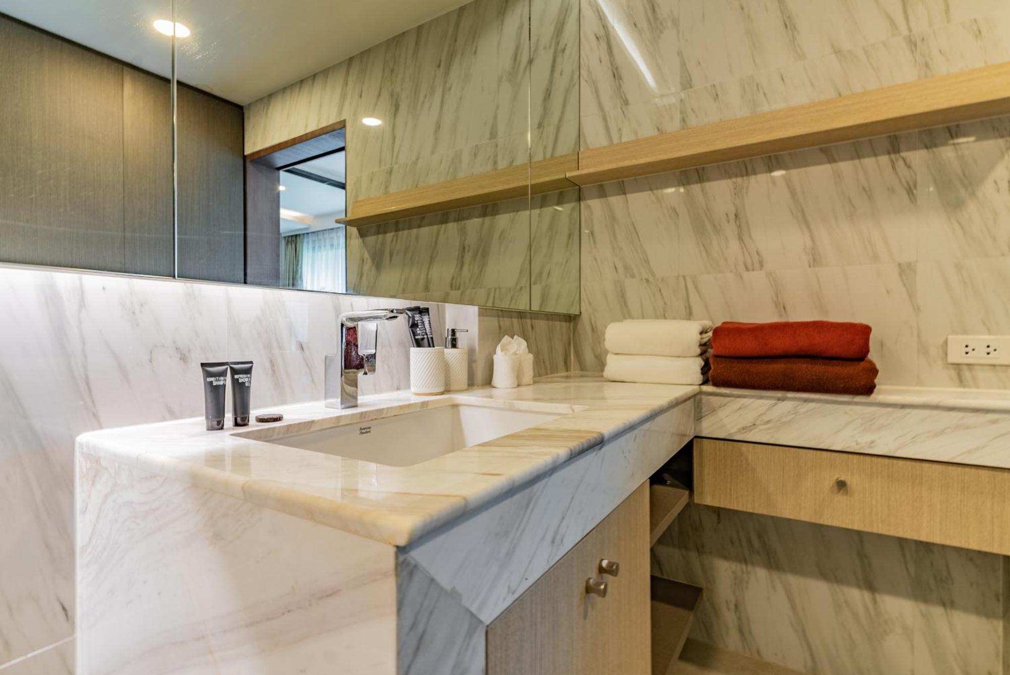 Panora Condo By Villacarte 수린 비치 객실 사진