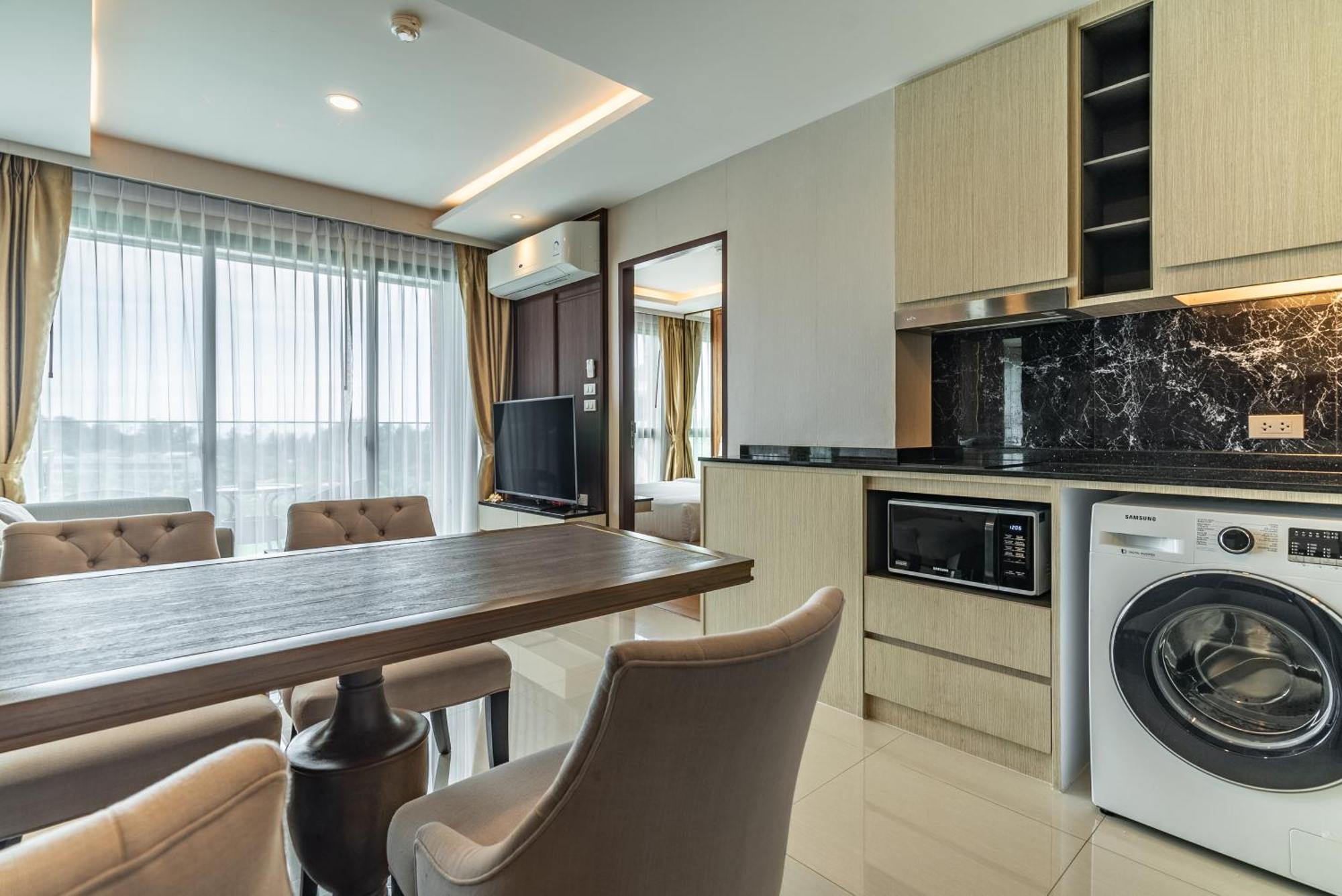 Panora Condo By Villacarte 수린 비치 외부 사진