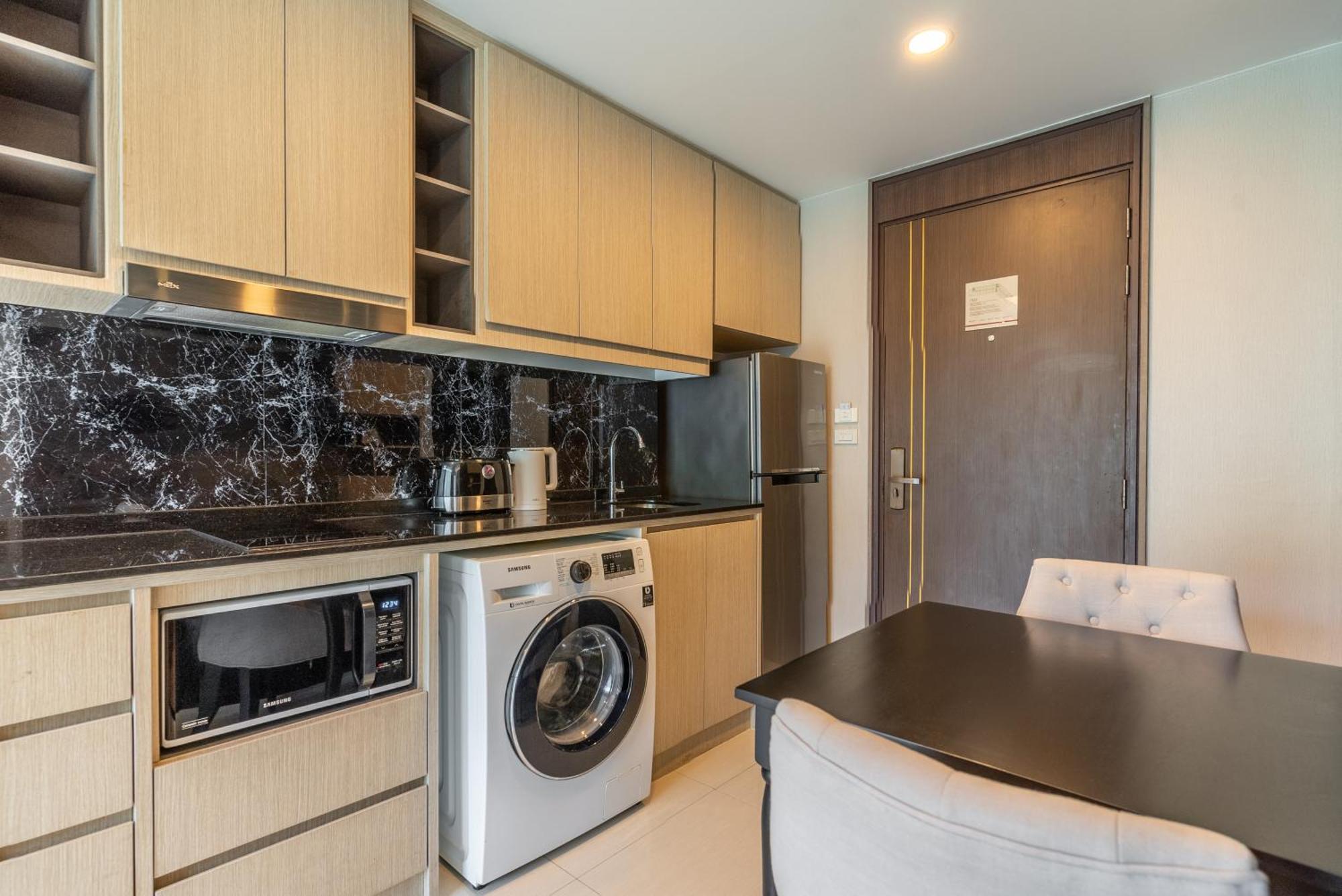Panora Condo By Villacarte 수린 비치 외부 사진